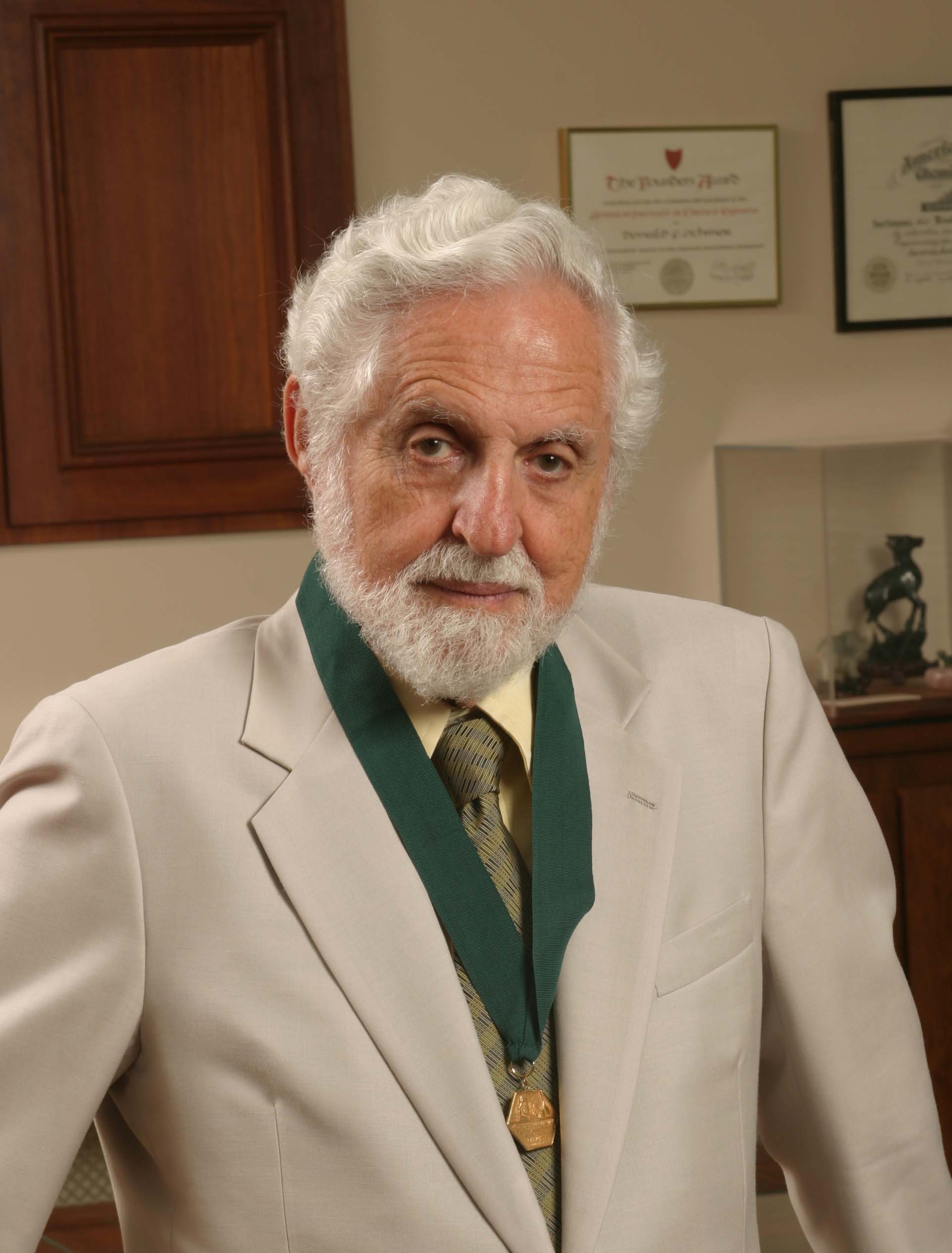 Carl Djerassi, Philadelphia 2014 (photo: Science History Institute, Douglas A. Lockard. wikipedia)