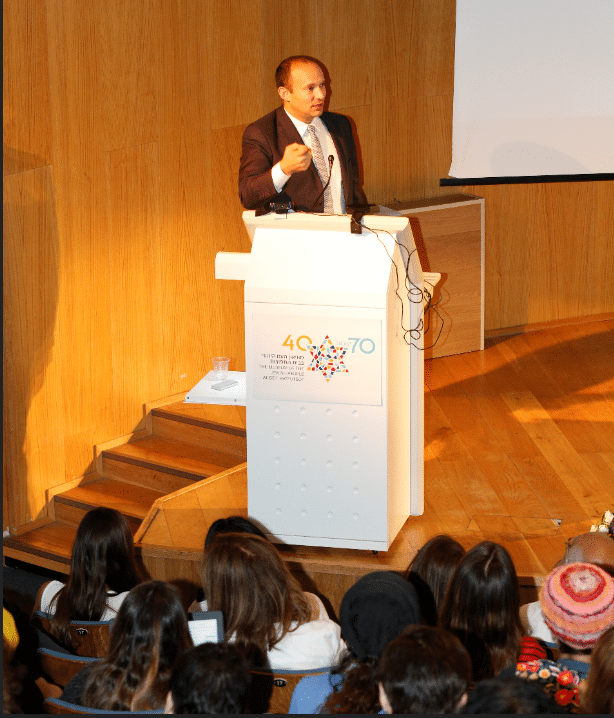 שר החינוך, נפתלי בנט. מוזיאון העם היהודי בבית התפוצות, יוני 2018